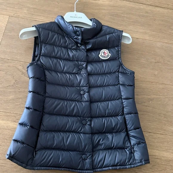 Moncler authentic Liane Gilet navy blue fitted girls down vest size 8A - Picture 3 of 10